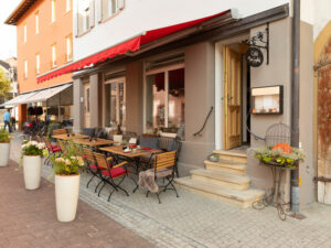 Cafe Miss Gugelhupf Terrasse Außenbereich